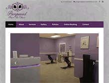 Tablet Screenshot of delhipamperedpawsandclaws.com